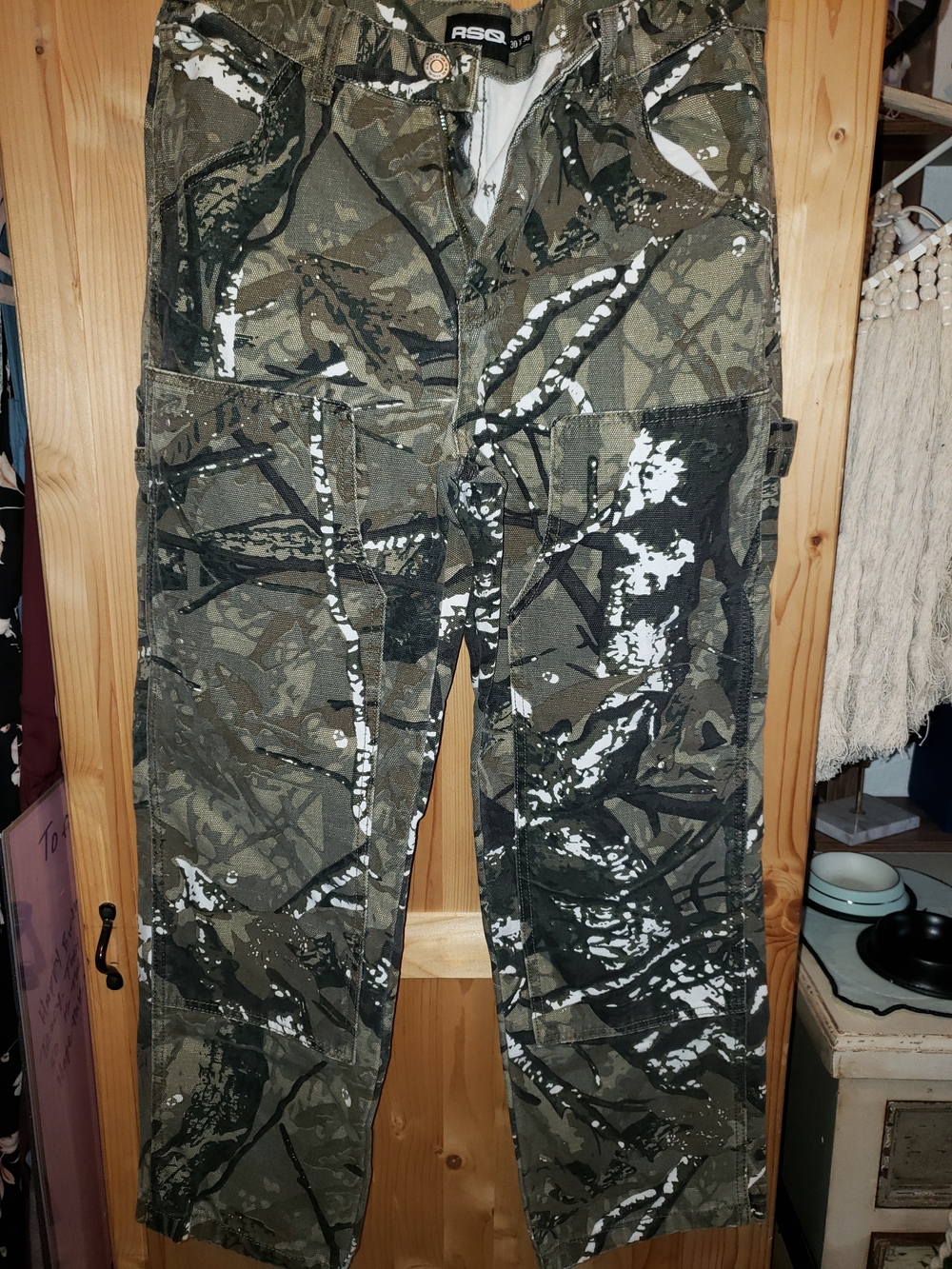 RSQ Men's Olive & White Camo Cargo Pants